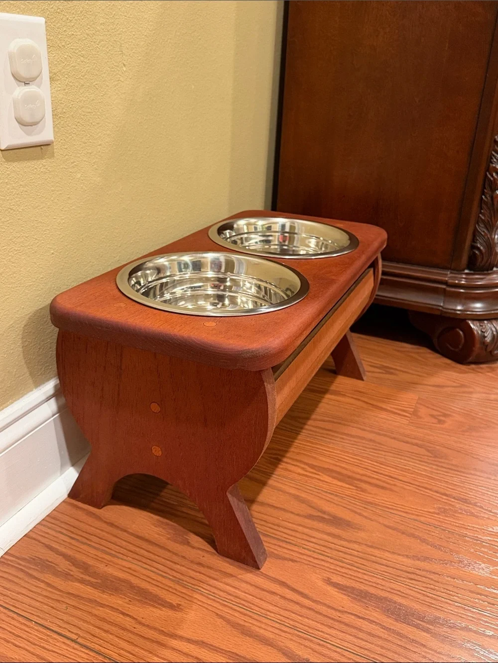 Wooden Dog Water and Food Bowls Feeder Stand